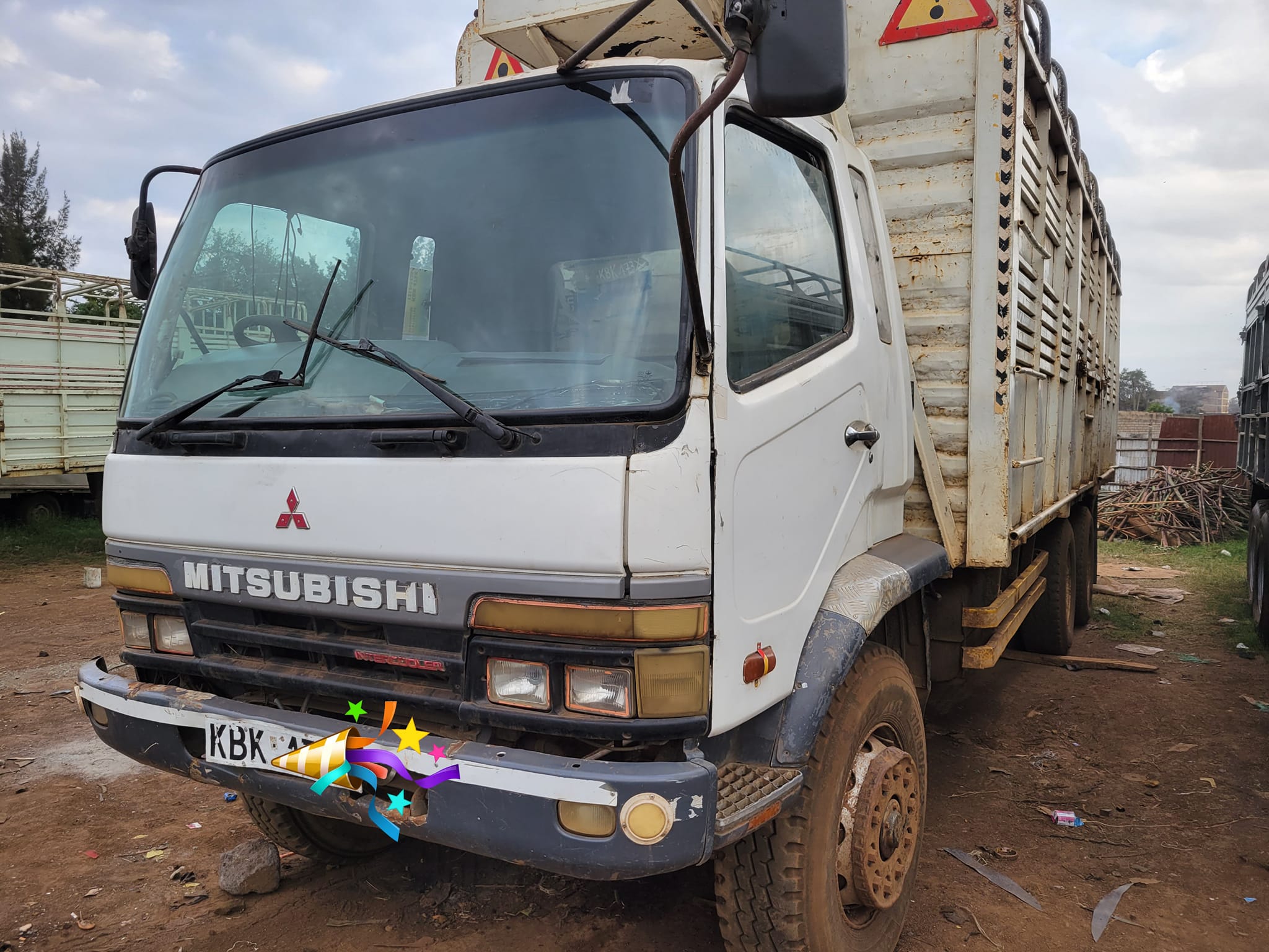 MITSUBISHI FUSO 10WHEEL DOUBLE DIFF
